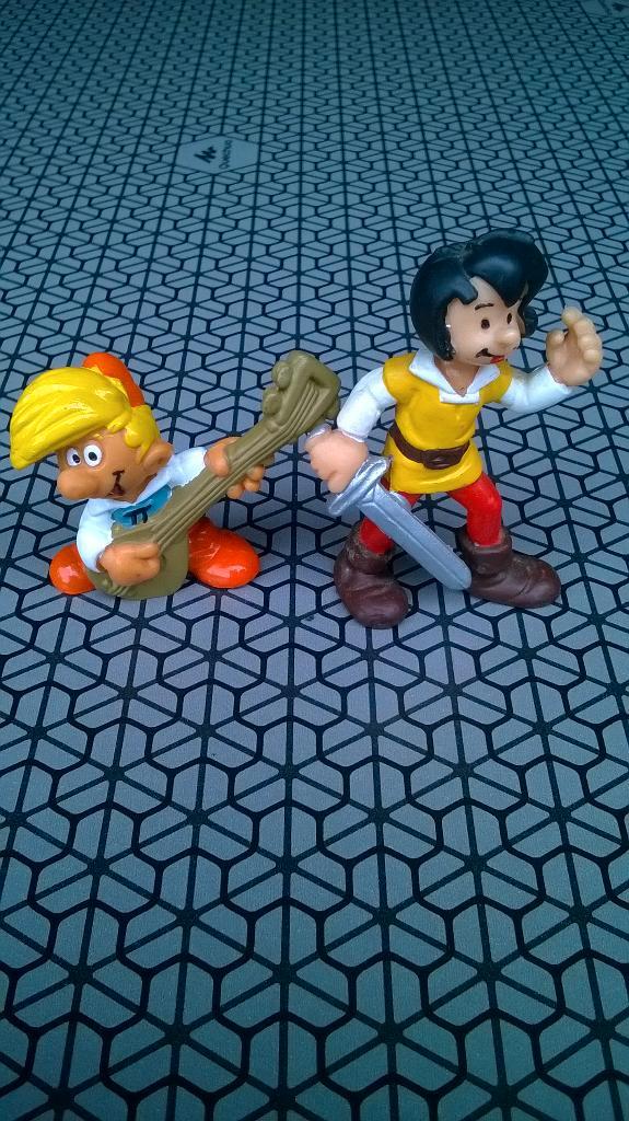 Johan en Pirrewiet verenigd - 2.0498 + 2.0499, Verzamelen, Smurfen, Gebruikt, Poppetje, Figuurtje of Knuffel, Verschillende Smurfen