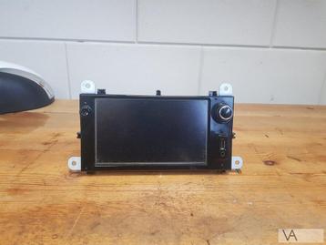 Renault Clio 4 2013 - 2018 navigatie radio touchscreen €150 beschikbaar voor biedingen
