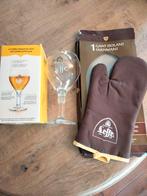 Partij Leffe. Pannenlap + glas 33cl. Gloednieuw nog in de do, Verzamelen, Ophalen of Verzenden