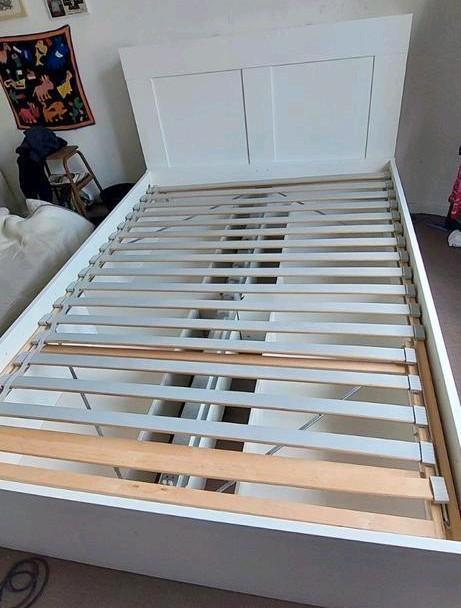IKEA Brimnes bedframe met hoofdeinde en bekamatras, Huis en Inrichting, Slaapkamer | Bedden, Gebruikt, Tweepersoons, 140 cm, 200 cm