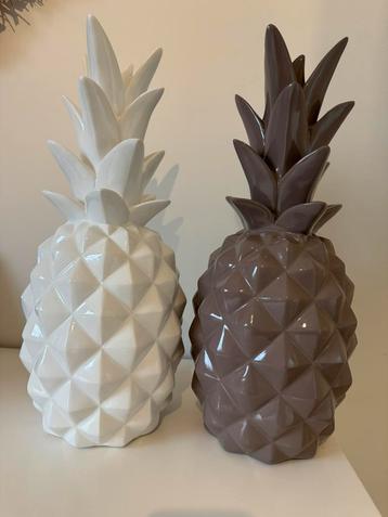 Ananas 2 stuks nieuw decoratie !!! beschikbaar voor biedingen