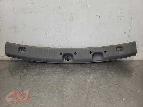Bekleding achterinstap van een Volkswagen Caddy, Auto-onderdelen, Interieur en Bekleding, Volkswagen, Gebruikt, 3 maanden garantie