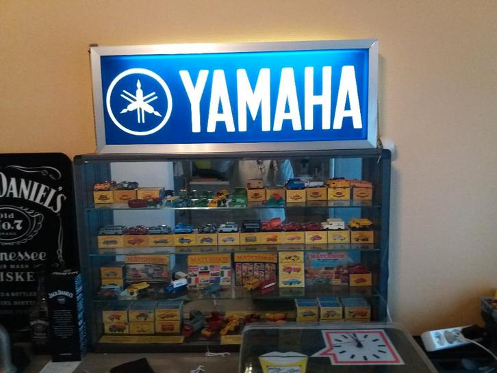 yamaha nos parts dealer verlichting 1974, Fietsen en Brommers, Brommers | Oldtimers, Yamaha, Ophalen