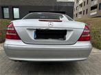 Mercedes E-klasse 220, Auto's, Mercedes-Benz, Stof, Zwart, Bedrijf, Zilver of Grijs