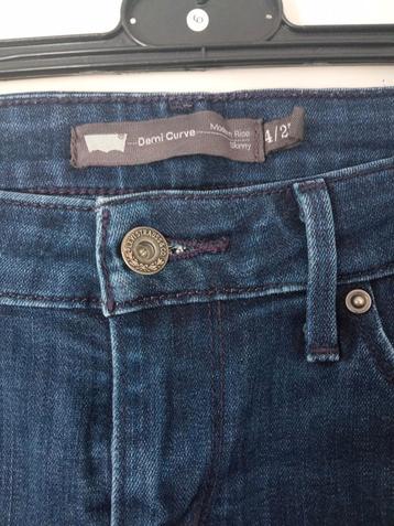 Levi's Jeans Red Tab model DemiCurve Modern Rise Skinny 4/27 beschikbaar voor biedingen