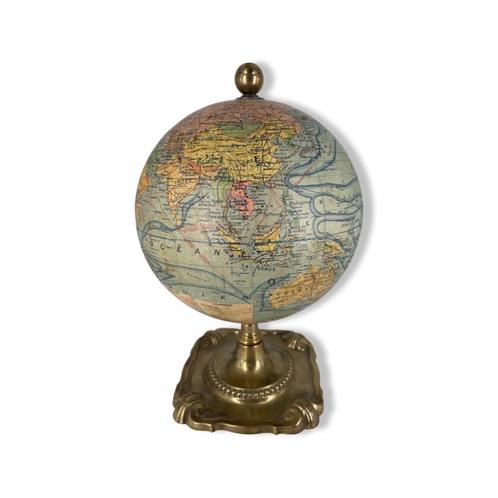 Globe Terrestre Ancien Girard Barrère & Thomas Paris, Antiquités & Art, Curiosités & Brocante, Enlèvement
