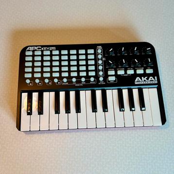 AKAI Professional APC Key 25 MK2 beschikbaar voor biedingen