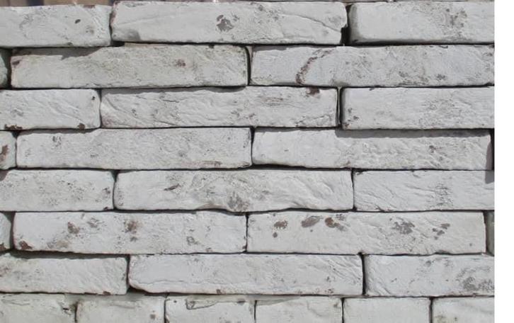 Witte gevelstenen, Antiek en Kunst, Antiek | Keramiek en Aardewerk, Ophalen of Verzenden