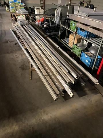 LEDVERLICHTING VEKO beschikbaar voor biedingen