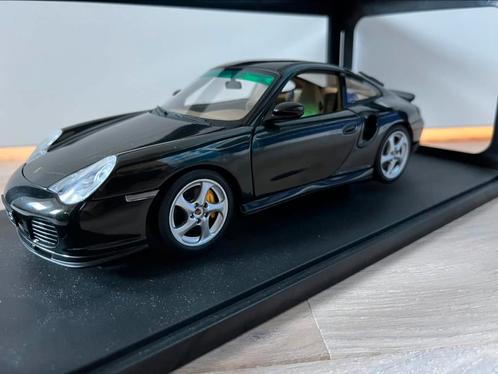 Porsche 996 Turbo S groen metallic Autoart 1:18, Hobby en Vrije tijd, Modelauto's | 1:18, Zo goed als nieuw, Auto, Autoart, Ophalen of Verzenden