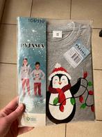 Nieuwe grijze kerst pyjama ' Pinguin ' - Maat 104 / 110, Kinderen en Baby's, Ophalen of Verzenden, Nieuw, Nacht- of Onderkleding