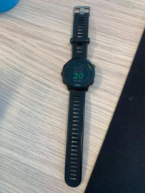 Garmin forerunner 55, Handtassen en Accessoires, Sporthorloges, Zo goed als nieuw, Zwart, Afstand, Calorieverbanding, Conditie
