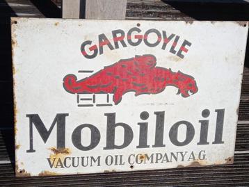 Panneau d'affichage émaillé Cargoyle Mobiloil vers 1950