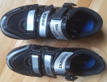 Shimano chaussures 42