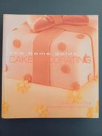 The home guide to cake decorating., Ophalen of Verzenden, Zo goed als nieuw