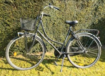 Damesfiets beschikbaar voor biedingen