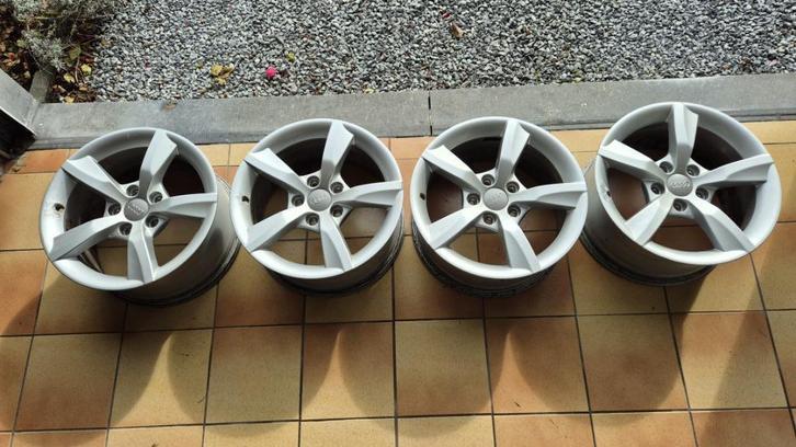 Jantes 16" en aluminium coulé pour Audi ou autre voiture, Autos : Pièces & Accessoires, Pneus & Jantes, Jante(s), 4 Saisons, 16 pouces