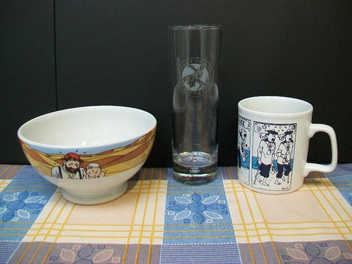 Kuifje - Tintin - Hergé - Tas - Glas - Soepkom - Stripreeks, Verzamelen, Stripfiguren, Zo goed als nieuw, Overige typen, Kuifje