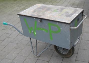 kruiwagen , bakwagen , materiaalkruiwgen Mmatador beschikbaar voor biedingen