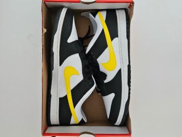 Nike Dunk Low beschikbaar voor biedingen