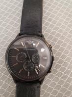 Montre Armani, Enlèvement, Cuir