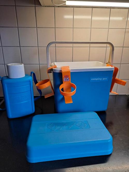 Koelbox ,thermos ,3 bekerhouders,nieuwstaat, merk campinggaz, Caravans en Kamperen, Koelboxen, Nieuw, Koelbox, Koelelement, Ophalen of Verzenden