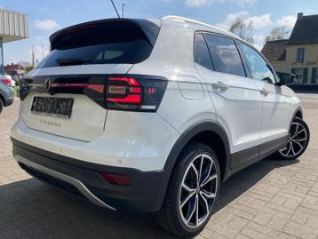 T-Cross Black Style 110tsi -AUTOMAAT -Airco -App -Cam -2023 beschikbaar voor biedingen