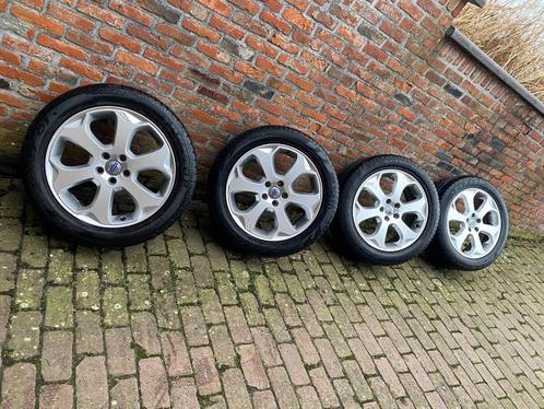 Originele 18” VOLVO lichtmetalen velgen (XC), Auto-onderdelen, Banden en Velgen, Velg(en), All Season, 18 inch, 235 mm, Personenwagen