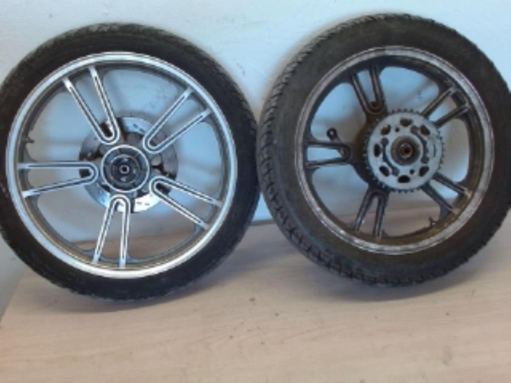 Roues (avant 2.75-18/42P arrière 3.50-16/52P) Kymco LP/12909, Vélos & Vélomoteurs, Pièces de cyclomoteur | Scooters, Utilisé, Kymco
