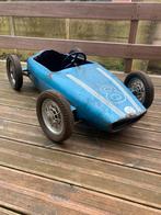 Voiture à pedales, Ophalen