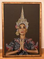 Dame thaïlandaise, fabriquée à la main, 65 cm x 95 cm, 75 cm ou plus, Comme neuf, Enlèvement, Création originale