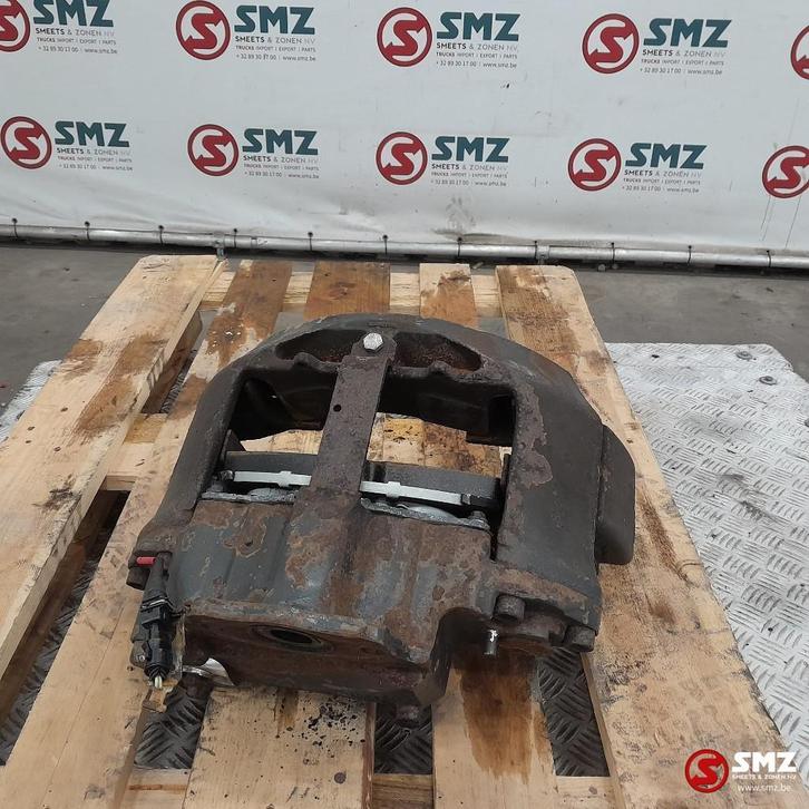 Occ remklauw rechts Renault, Auto-onderdelen, Vrachtwagen-onderdelen, Renault, Remmen en Aandrijving, Gebruikt