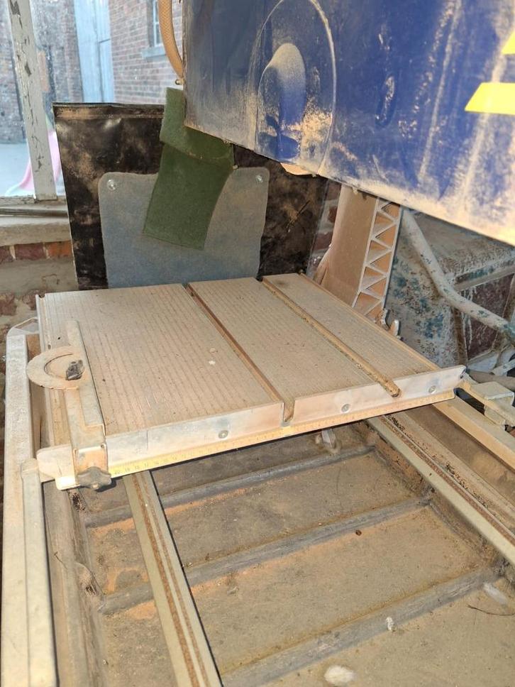 Tafelzaagmachine, Doe-het-zelf en Bouw, Gereedschap | Zaagmachines, Zo goed als nieuw, Overige typen, 1200 watt of meer, Minder dan 30 mm