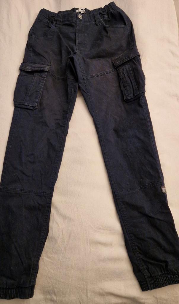 Trainings/pantalon cargo bleu ado 12 ans-13 ans-14 ans, Enfants & Bébés, Vêtements enfant | Taille 158, Utilisé, Pantalon, Enlèvement