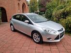 Ford Focus 1.6 Benzine 2014 100.000km ***, Auto's, Focus, Euro 5, Parkeersensor, Zwart