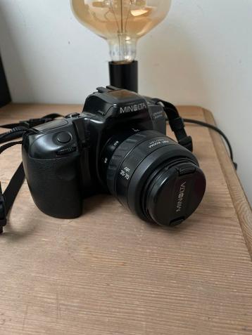 Minolta dynax 500si analoge camera beschikbaar voor biedingen