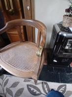 Fauteuil style Napoléon 3, Enlèvement