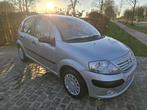 Citroën C3 1.1i SX / 149.292 km, Stof, 4 cilinders, Bedrijf, Zilver of Grijs