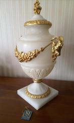 Mariner Albâtre / vase en marbre + incrustation d'or. Dimens, Enlèvement