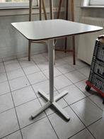 Table haute, Enlèvement, Comme neuf