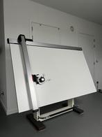 Tekentafel Neolt leonar, Ophalen, Zo goed als nieuw, 150 tot 170 cm