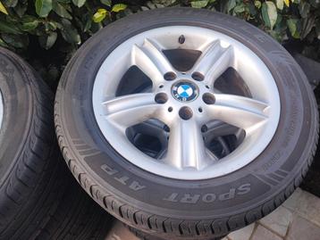 Jantes Bmw Z3 style 55 avec de bons pneus  disponible aux enchères