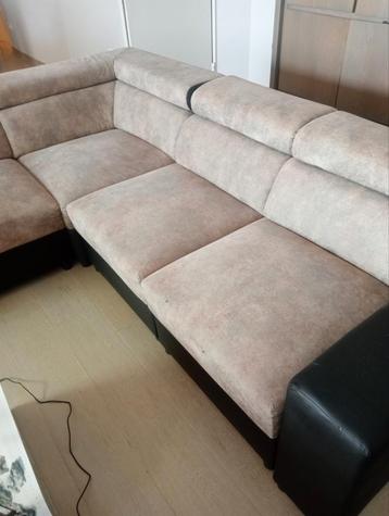 Grote L-vormige zetel 270cm x 226cm beschikbaar voor biedingen