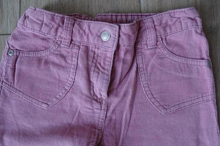 Roze velours broek C&A maat 122, Enfants & Bébés, Vêtements enfant | Taille 122, Utilisé, Fille, Pantalon, Enlèvement ou Envoi