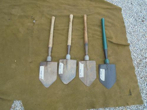 Set van 4 M 43 Amerikaanse schoppen uit 1944 en 1 uit het Am, Verzamelen, Militaria | Tweede Wereldoorlog, Landmacht, Ophalen of Verzenden