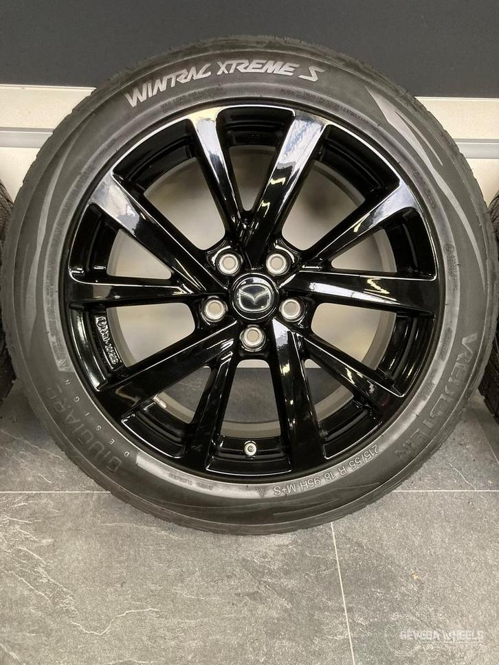 18” originele Mazda CX30 velgen + winterbanden 5x114.3 TPMS, Auto-onderdelen, Banden en Velgen, Banden en Velgen, Winterbanden