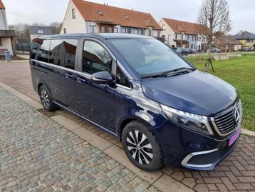Mercedes EQV-300 Avantgarde  Full Option Bouwjaar: Oct 2021, Auto's, Monovolume, Zwart, Blauw, Leder
