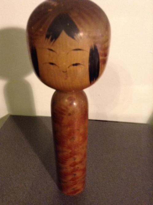 Kokeshi - Traditionele Japanse houten pop / 28, Antiquités & Art, Antiquités | Jouets, Enlèvement ou Envoi