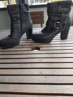 Enkellaarsjes Nero Giardini maat  37 mooie staat, Kleding | Dames, Schoenen, Ophalen of Verzenden, Gedragen, Grijs