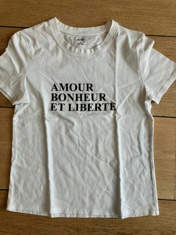 Witte T- shirt amour bonheur et liberté maat S 